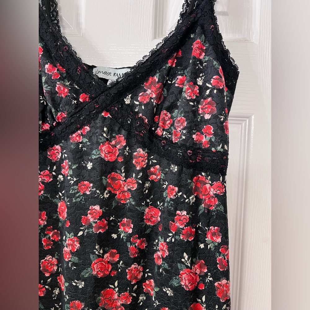 Almost Famous Black and Red Floral Dress XL - Picture 3 of 7